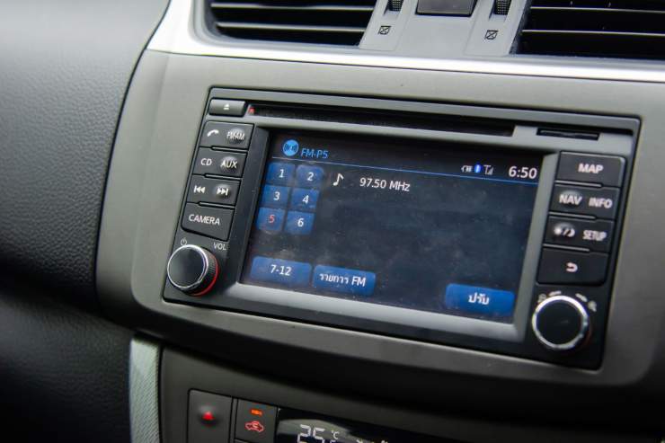 Auto radio novità addio cambiamento Governo