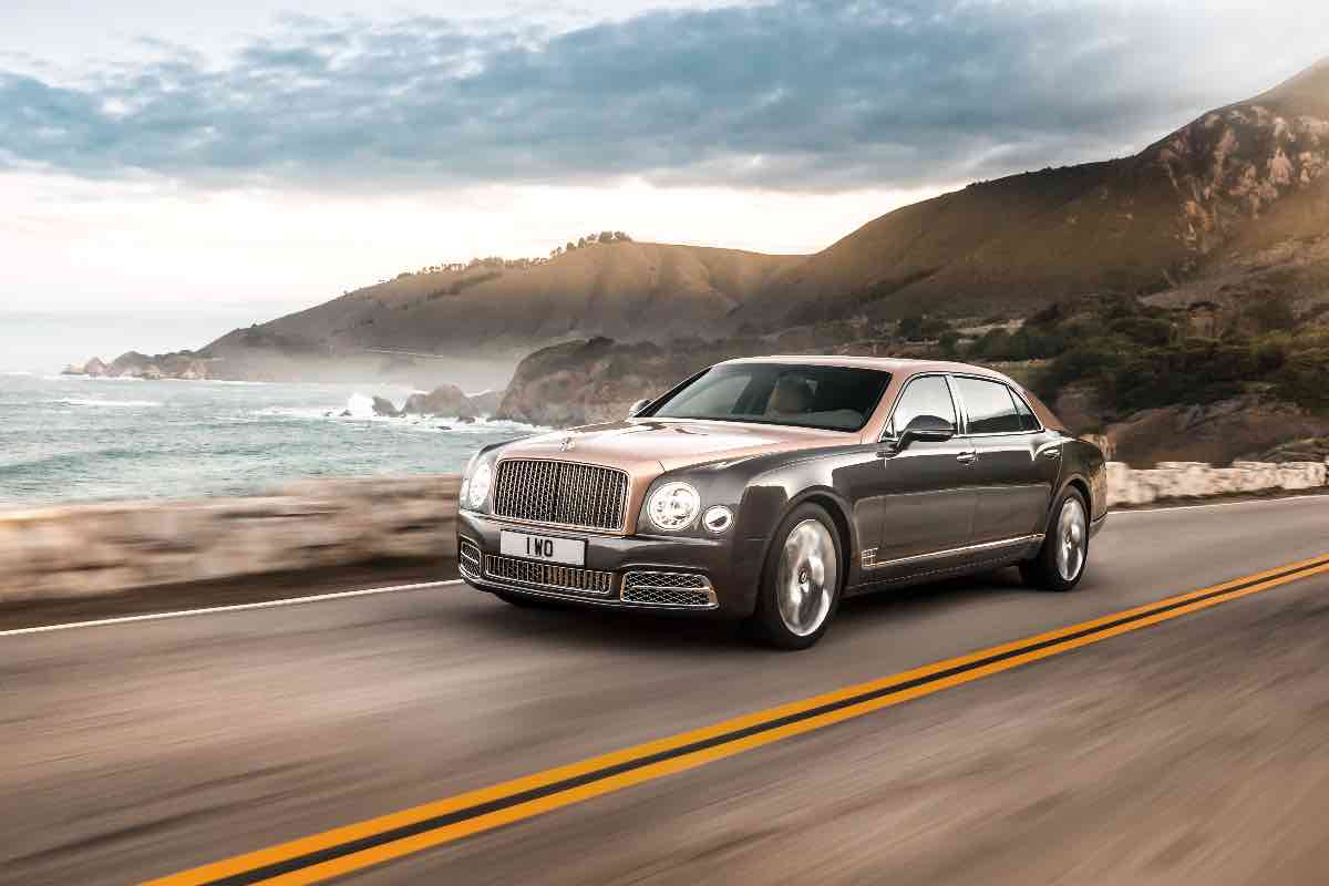 Bentley Mulsanne Grand Limousine
