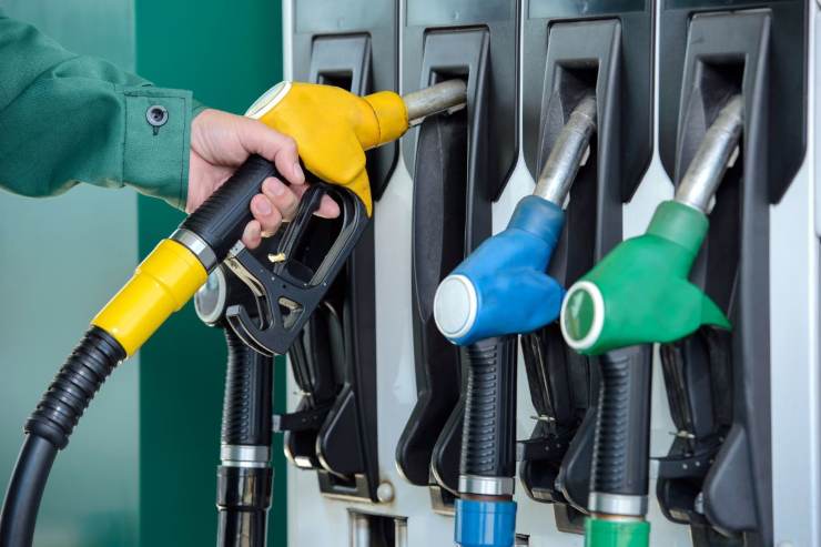 Benzina stazione tassa ETS Europa