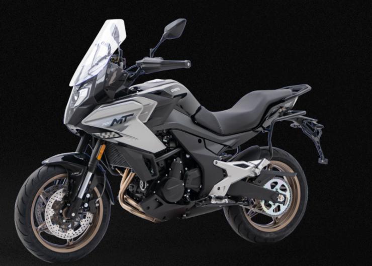 CFMoto 700 MT Voge 625 DSX Honda BMW