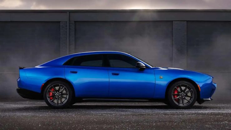Alfa Romeo Dodge Charger Sedan Stellantis Giulia