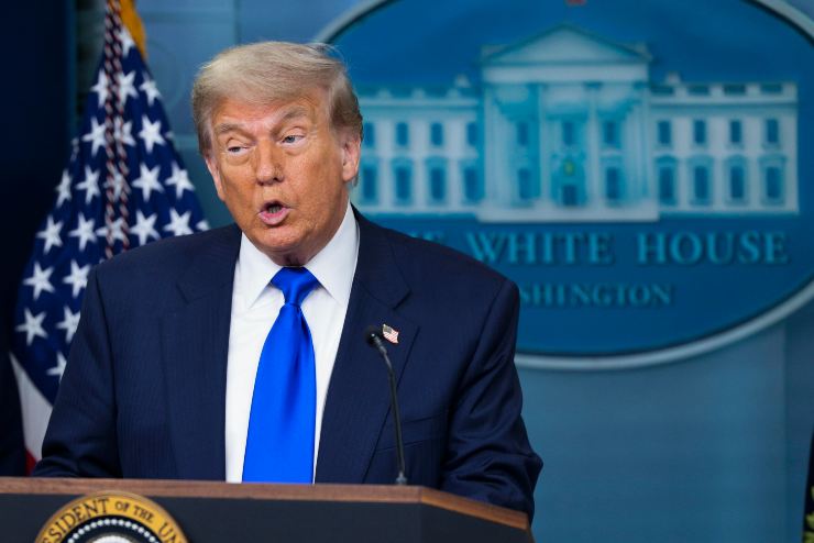 Giudce Governo Trump auto elettrica