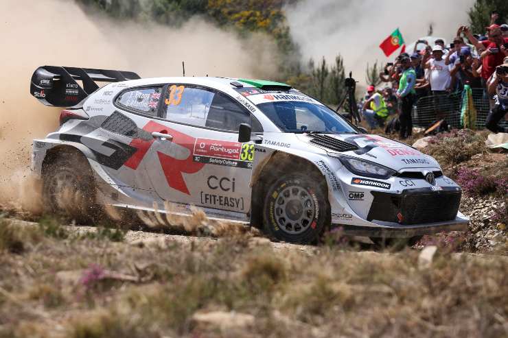 WRC Sardegna Italia Evans Ogier Tanak Hyundai Toyota