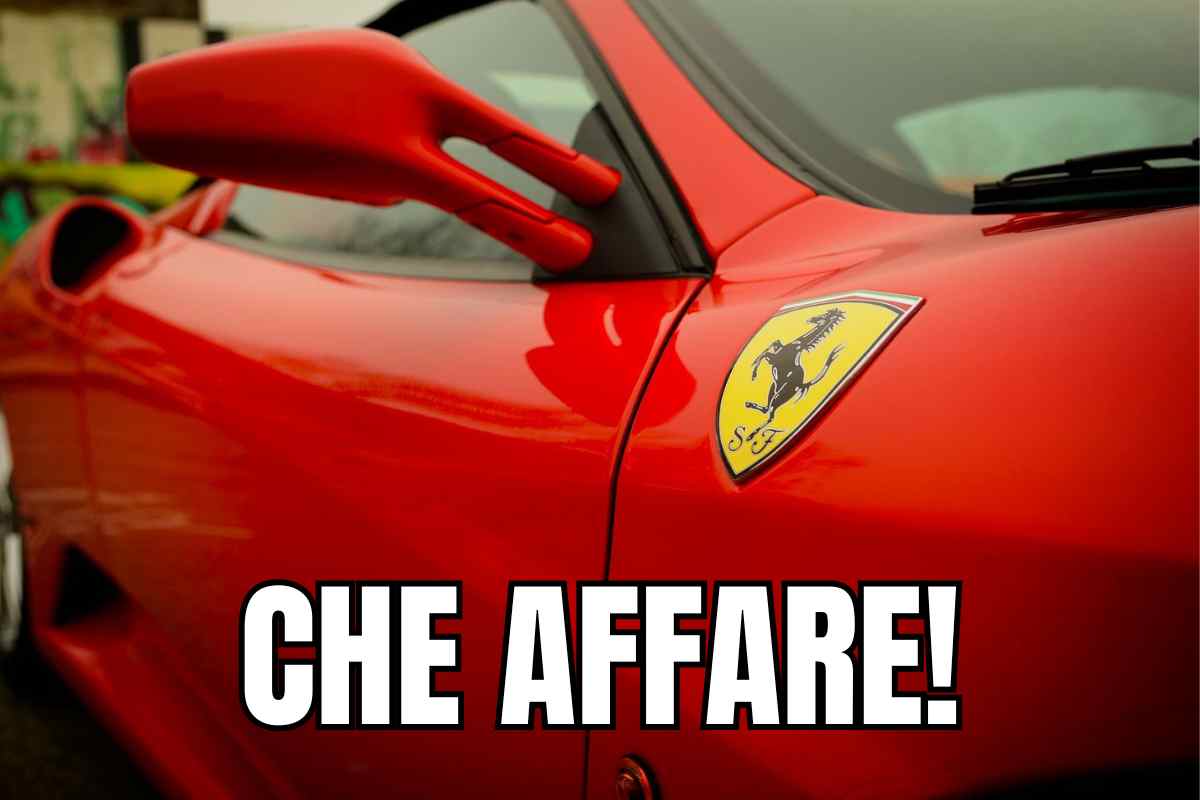 ferrari logo fiancata
