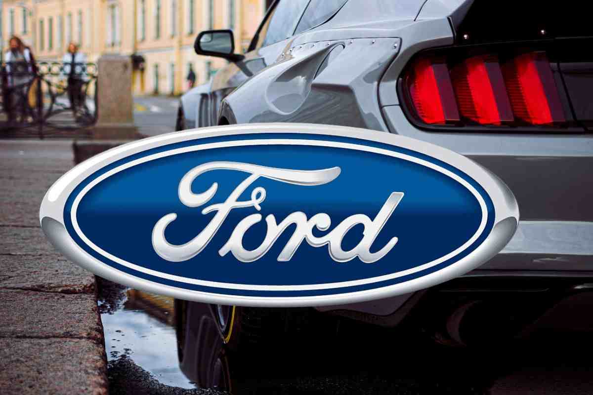 Ford Focus auto addio UK