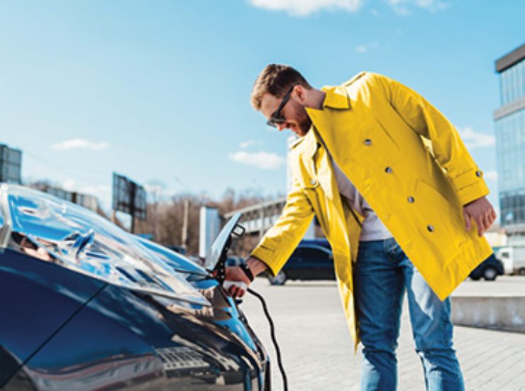 hertz auto elettrica