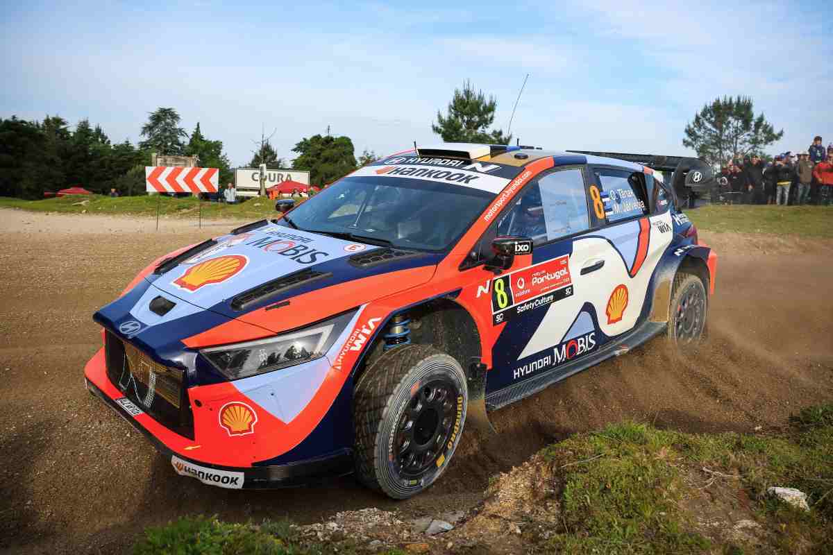 Toyota Hyundai WRC Sardegna Giorno 2 Tanak Ogier