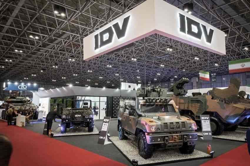 idv stand carro armato