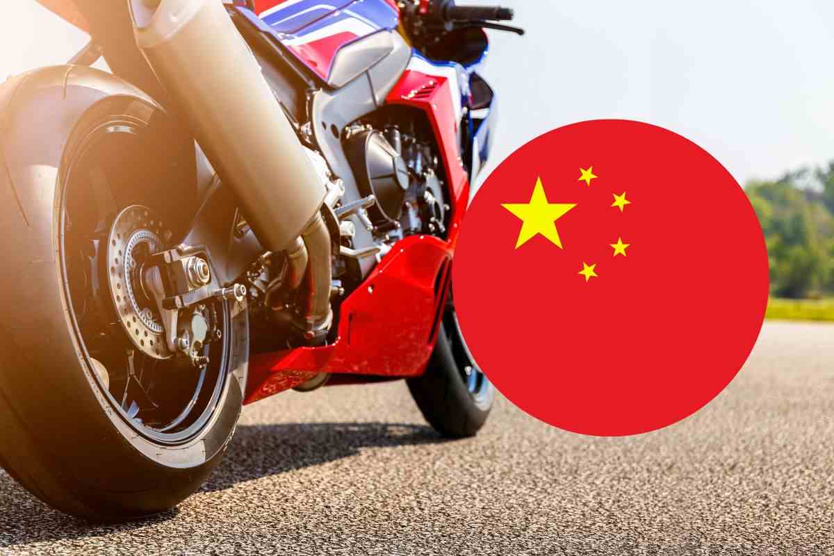 QJ Motor SRT900SX moto enduro Cina