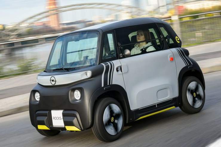 Opel Rocks auto elettrica novità costi