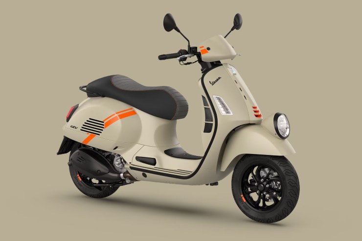Vespa GTV 310 scooter novità