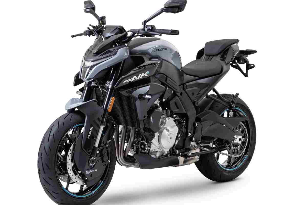 CFMOTO 675NK
