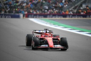 La Ferrari in pista a Silverstone