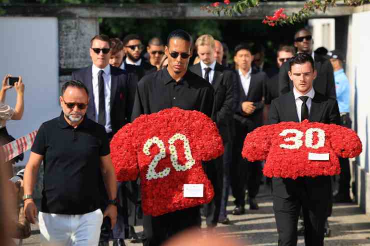 Le immagini dal Funerale di Diogo Jota