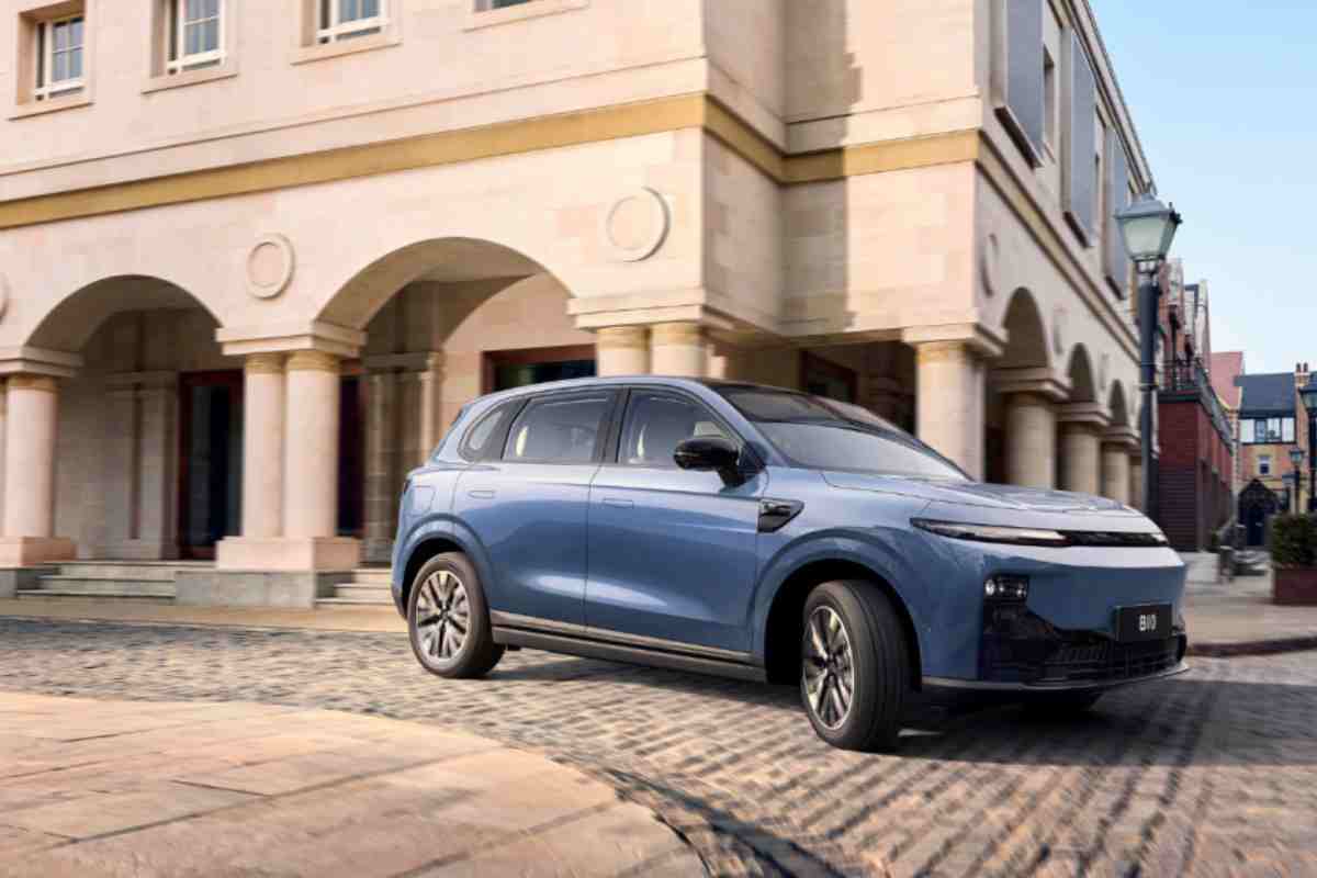 Leapmotor B10 in strada