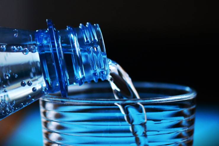 Acqua liquido novità abolita