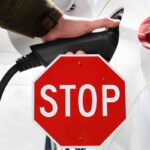 Stop auto elettrica