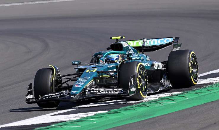 Aston Martin Mercedes Russell F1