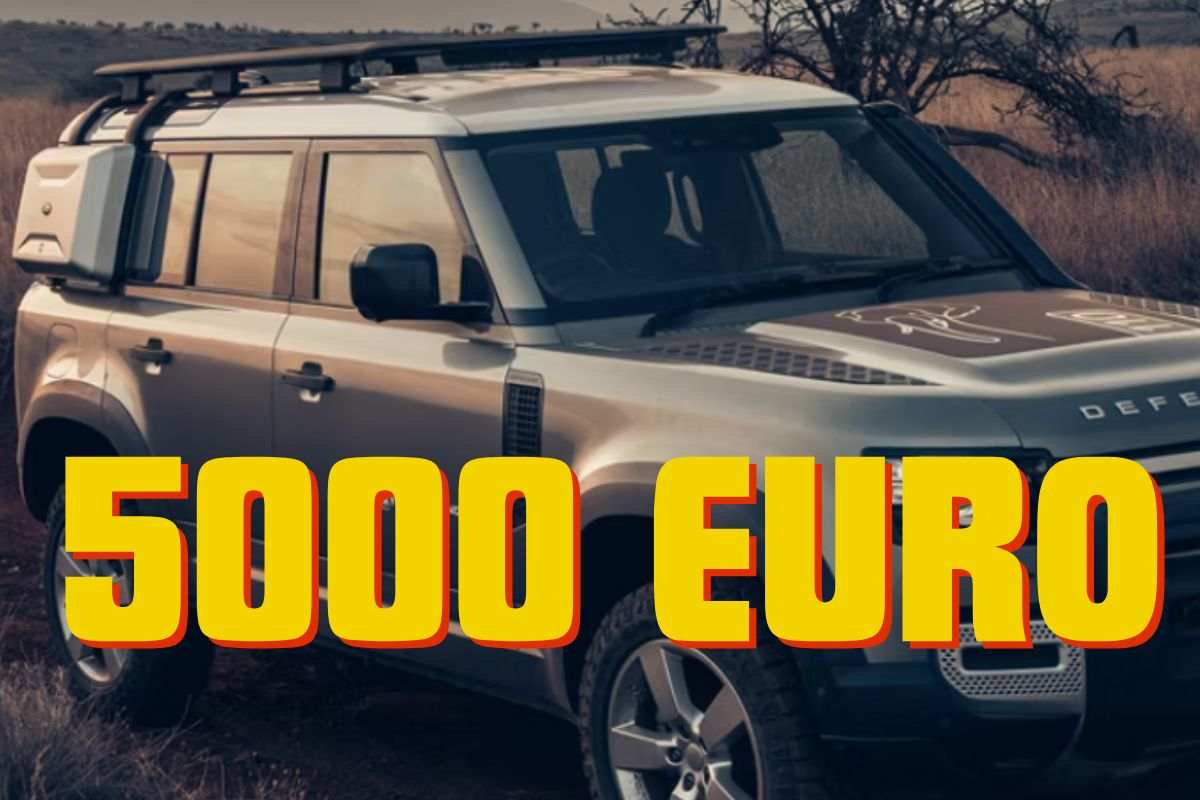 Land Rover Defender Cina 5000 euro