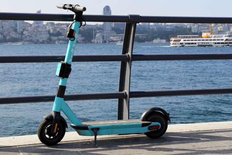 Monopattino targa novità Codice della Strada
