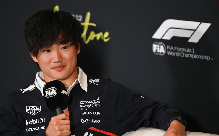 Tsunoda Red Bull Verstappen F1