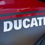 Ducati logo sulla moto