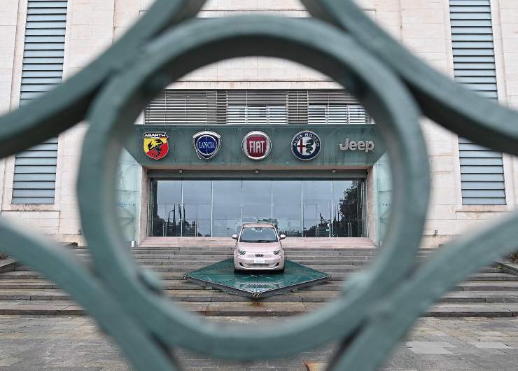 Stellantis e le nuove tecnologie per la guida autonoma