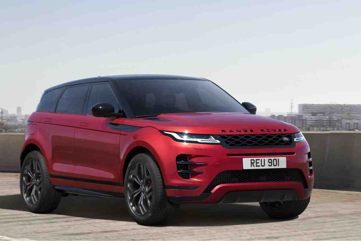 Land Rover disastro autolavaggio