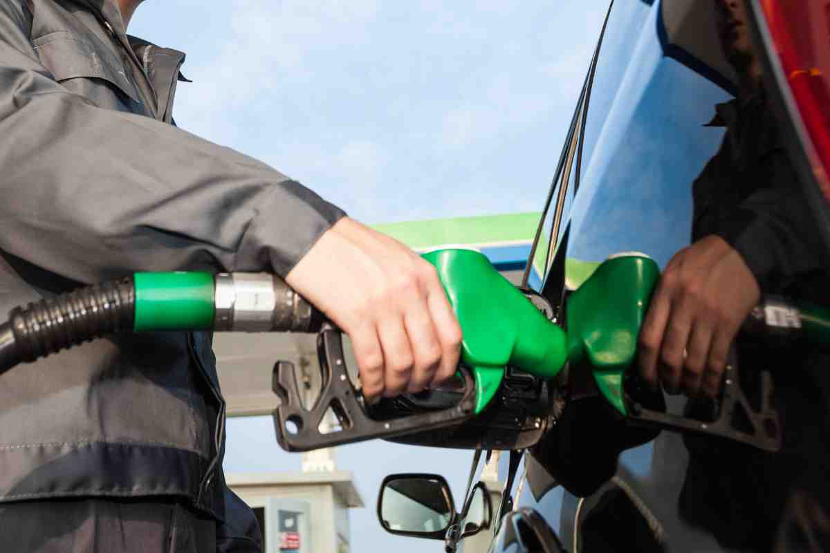 benzina auto truffa milano