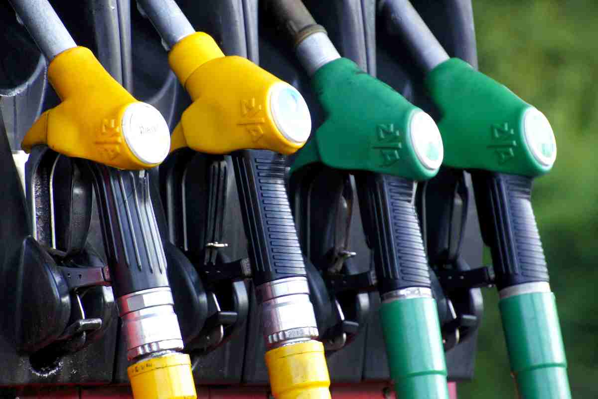 benzina pieno serbatoio