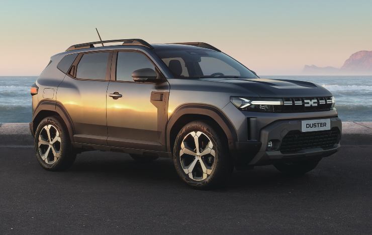 Dacia Duster novità SUV GPL assicurazione