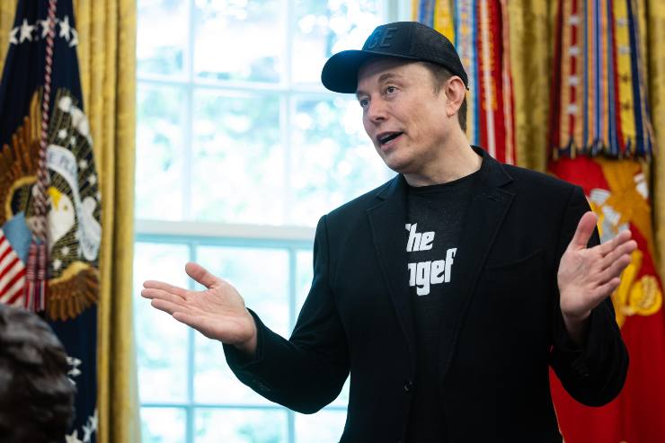 Elon Musk Regno Unito Ofgem