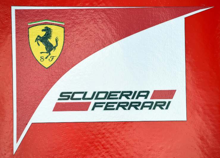 Ferrari novità elettrico sold out