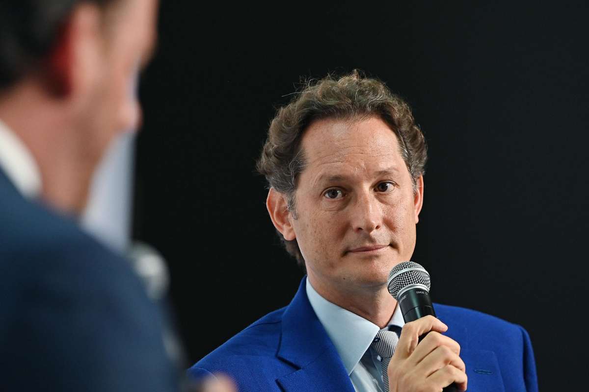 Maserati addio Cina John Elkann