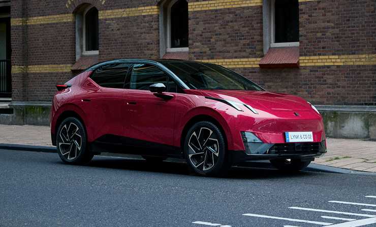 Lynk e Co 02 SUV elettrico