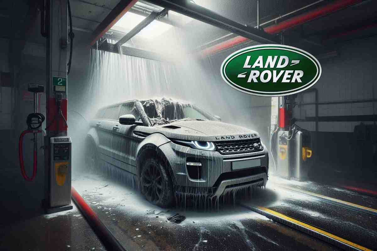 Dramma all'autolavaggio per una Land Rover Evoque: l'errore fatale che dà vita al disastro (VIDEO)
