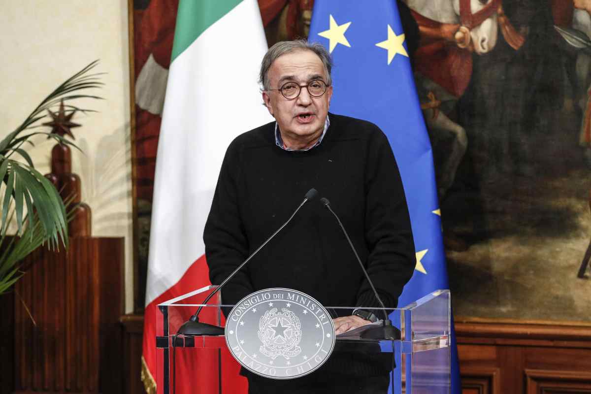 FIAT Cronos Sergio Marchionne flop