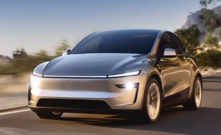 Tesla Model Y novità Cina