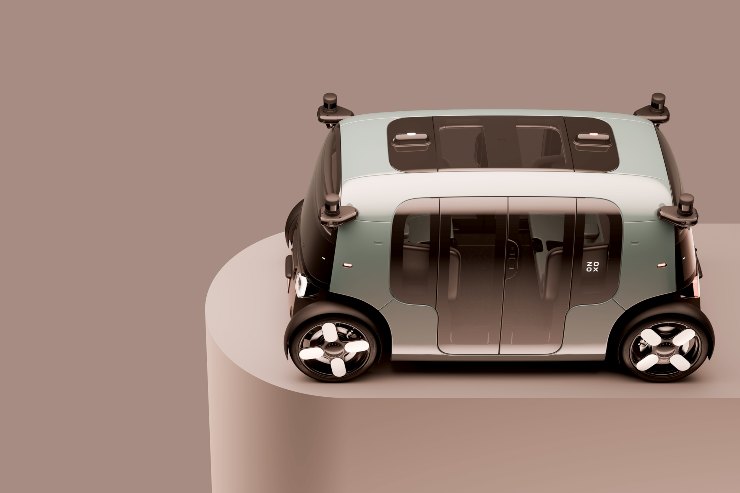 Zoox Bezos Musk auto guida autonoma elettrica