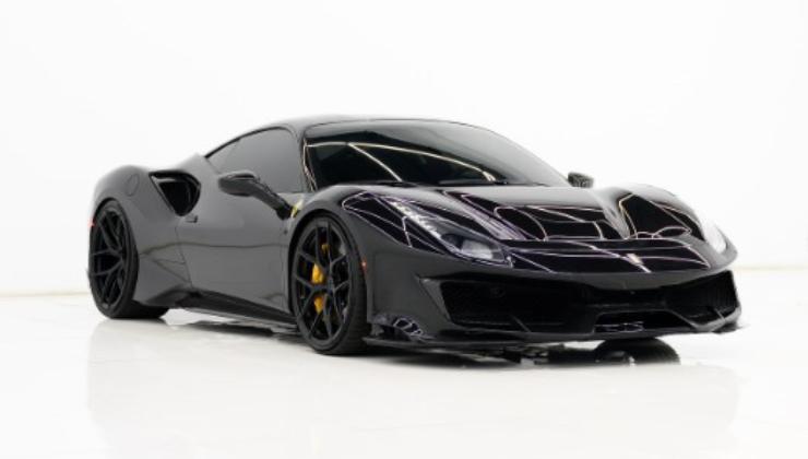 La Ferrari 488 Pista in vendita