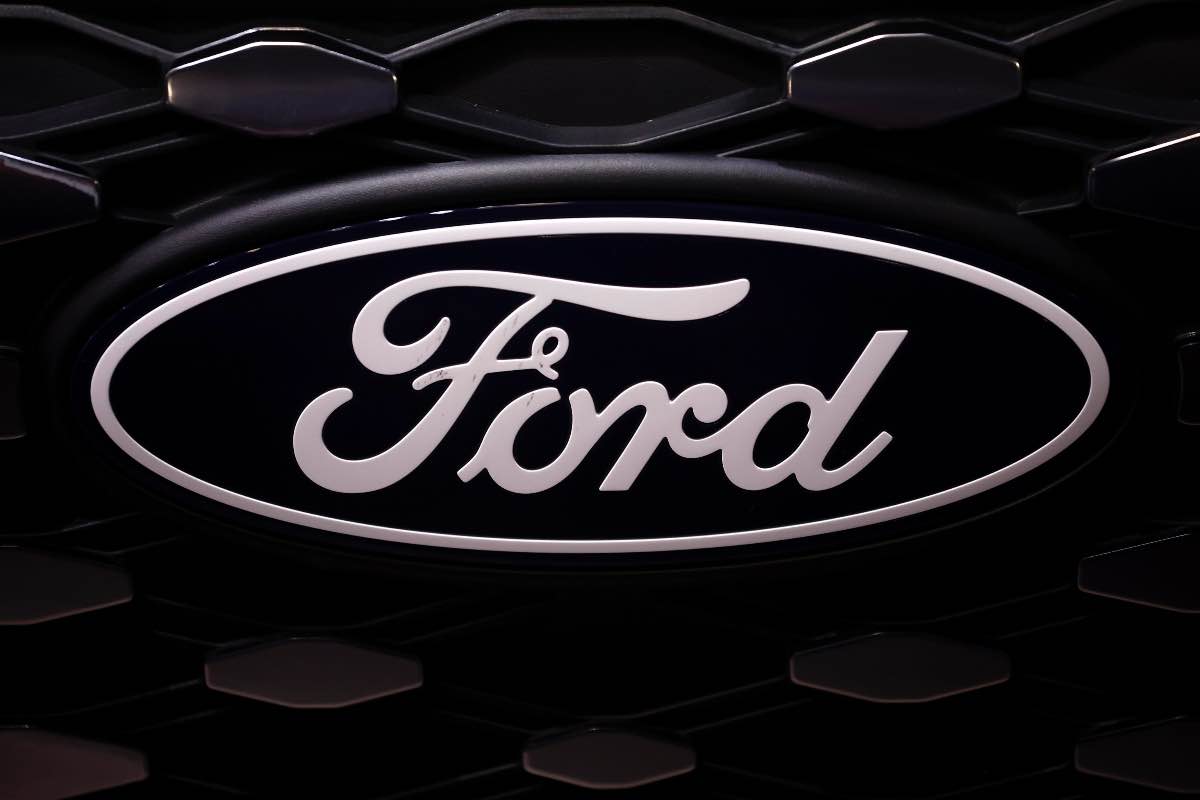 Ford nuovo problema al motore