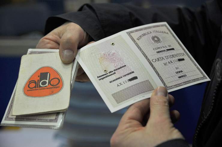Auto rinnovo carta d'identità