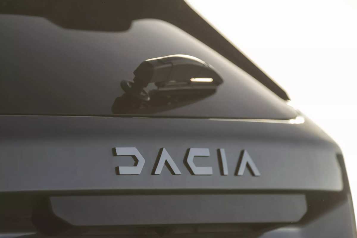 dacia spring