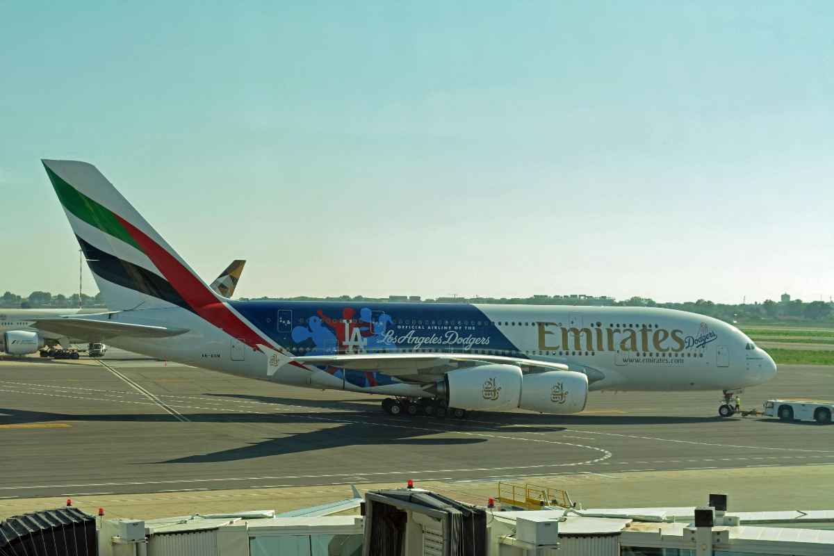 emirates aereo
