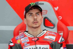 Jorge Lorenzo azienda Vieste problemi