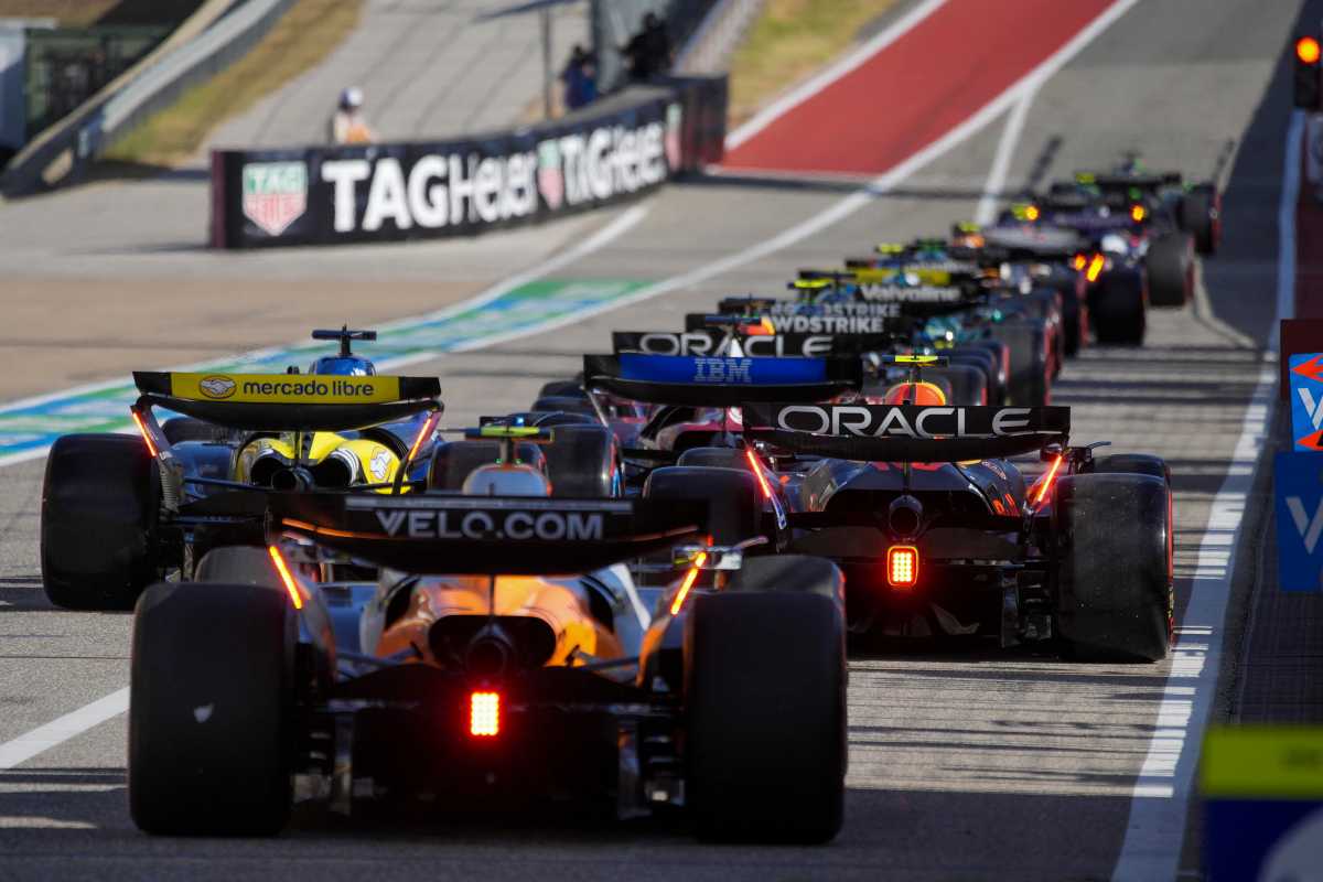 Vetture di F1 ai box