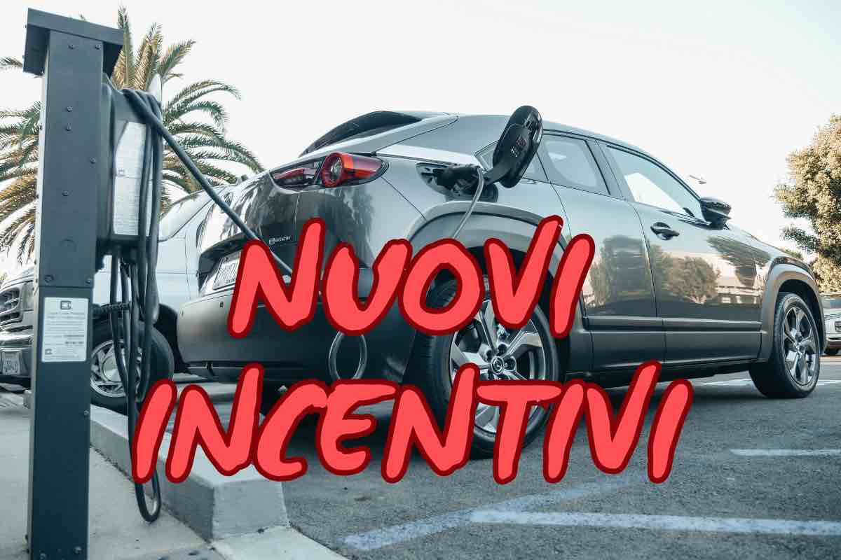 Auto incentivi elettrica novità Italia