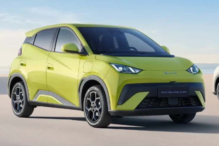 byd dolphin surf auto Cina