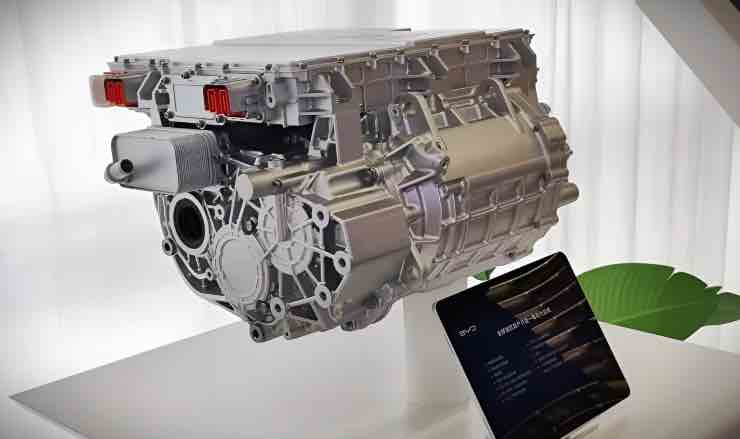 BYD Motore da 326 cavalli