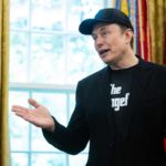 Elon Musk parla perplesso